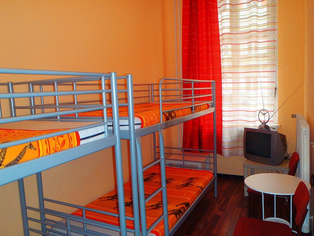 Hostel Anlema