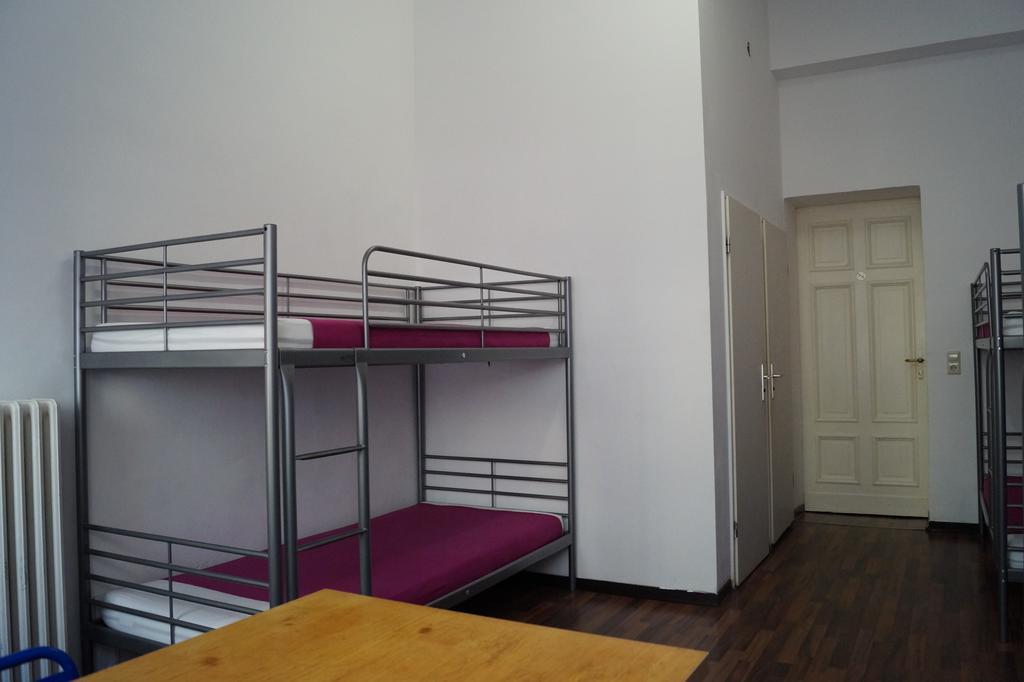 Anlema Hostel *