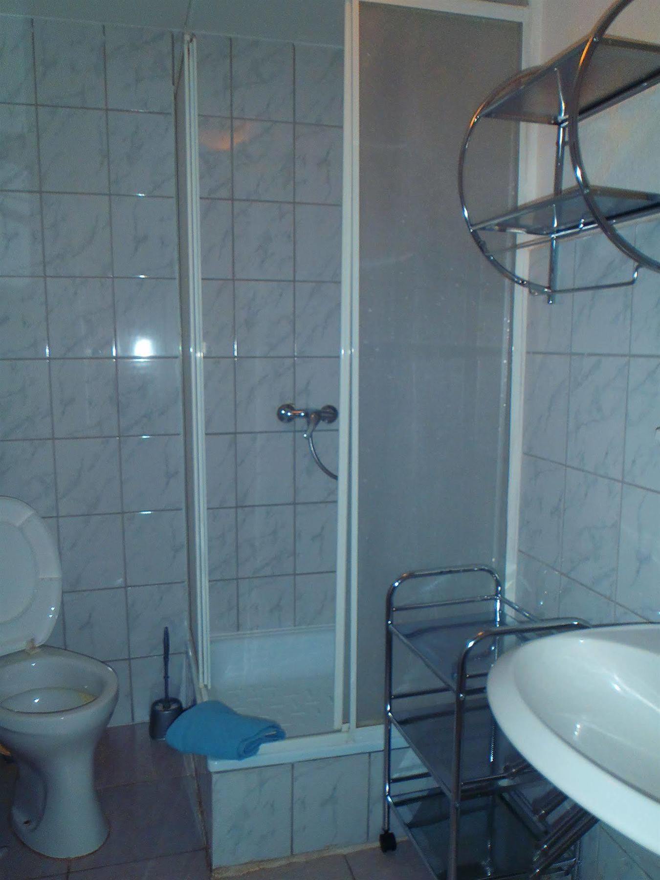 Hostel Anlema *